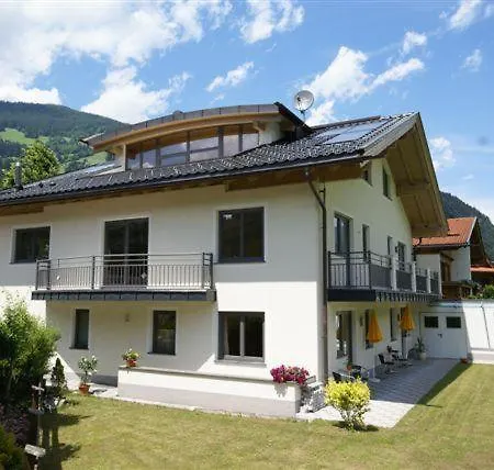 Ambiente Апартаменты Цель-ам-Циллер